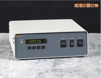 威海Rosemount 設計恒溫槽的控制器